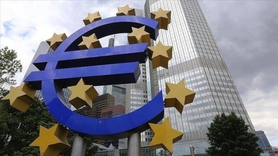 ECB tutanakları: Üyeler faiz oranlarına ilişkin sözle yönlendirmeyi tartıştı