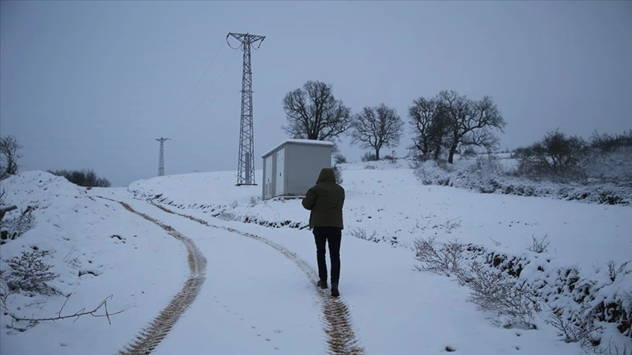 Edirne, Bolu, Samsun ve Sinop'ta kar etkili oluyor