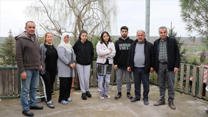 Edirne'de köylüler Kahramanmaraş'tan gelen depremzede iki aileye kapılarını açtı