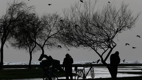 Ege ve Marmara'nın batısında şiddetli fırtına uyarısı