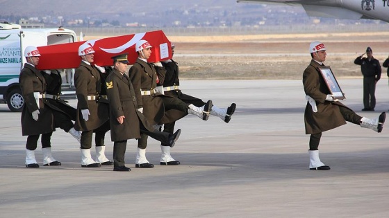 El Bab'da şehitleri için tören düzenlendi