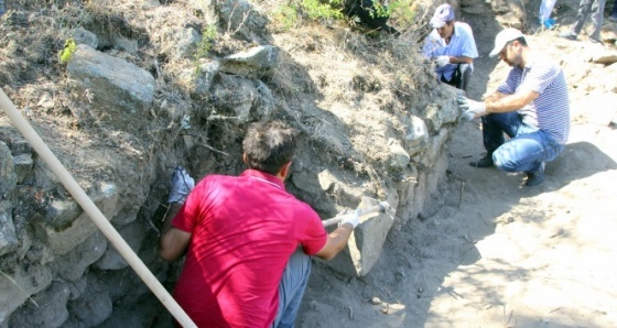 Elazığ'da 3 bin yıllık Urartu kalesi bulundu, çalışmalar başladı