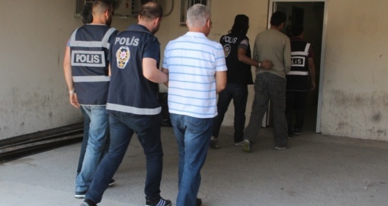 Elazığ’da gözaltına alınan emniyet müdürleriyle birlikte 15 polis adliyeye sevk edildi