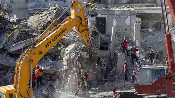 Elazığ'daki depremde 35 kişi hayatını kaybetti