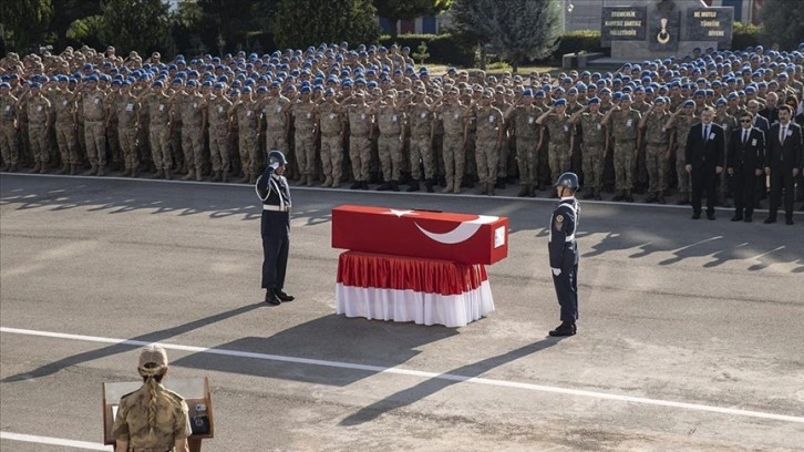 Elazığ'da şehit askerler için tören düzenlendi