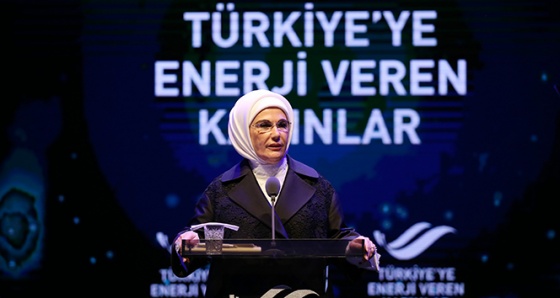 Emine Erdoğan: 'Kadın enerjisinin işin içine girmediği her alan kör noktaya dönüşür'