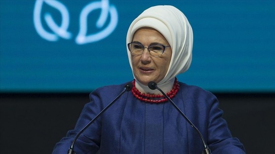 Emine Erdoğan: Maskeler virüse karşı en etkili ve hatta tek silahımız