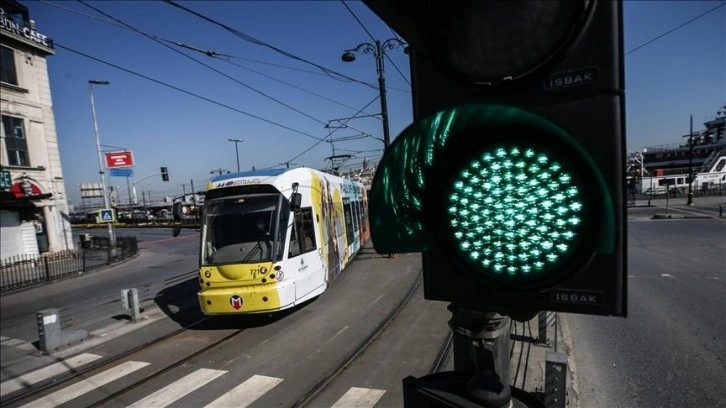 Eminönü-Alibeyköy Tramvay Hattı'nda aksayan seferler normale döndü