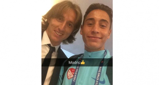 Emre Mor'dan Modricli selfie