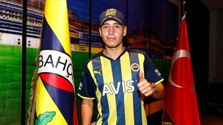 Emre Mor resmen Fenerbahçe'de