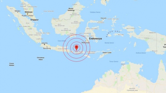 Endonezya'da 6,9 büyüklüğünde deprem