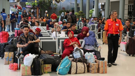 Endonezya'da büyük bayram göçü 'mudik' başladı