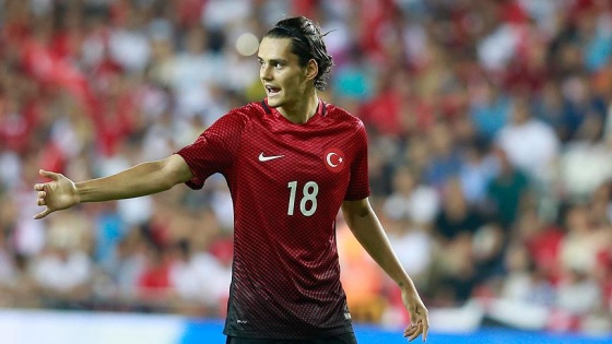 Enes Ünal golleriyle parlıyor