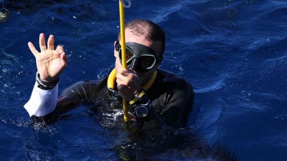 Engelli dalışçı Beyaz'dan dünya rekoru