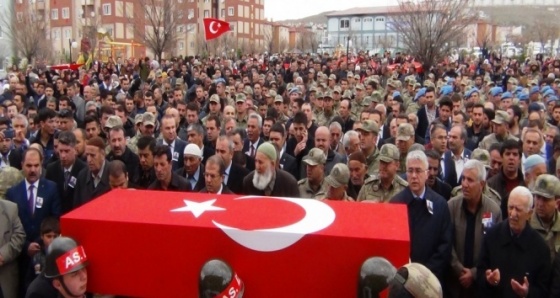 Ercişli şehit son yolculuğuna uğurlandı