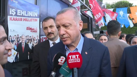 Erdoğan'dan AK Parti ve MHP seçim bürolarına ziyaret