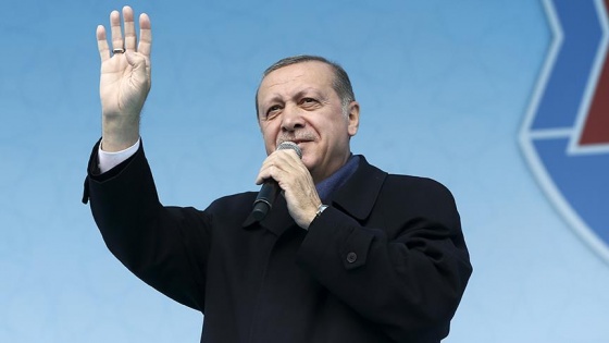 Erdoğan, Esenboğa'da vatandaşlara hitap ediyor