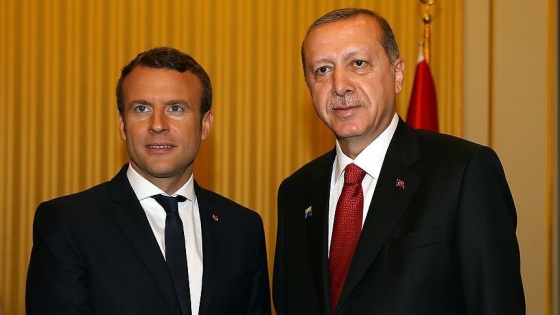 Erdoğan ile Macron bir araya geldi