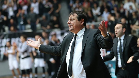 Ergin Ataman'dan taraftara 'küfür' tepkisi