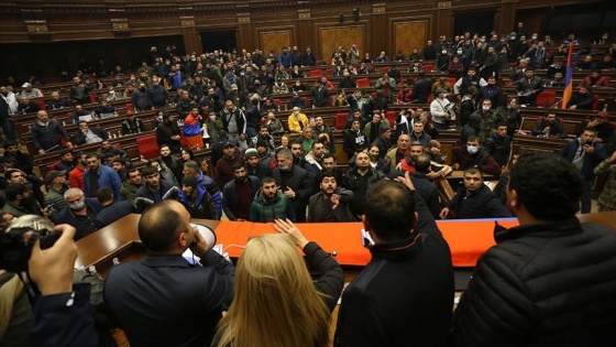 Ermenistan’da muhalif partiler Paşinyan karşıtı protesto düzenleyecek