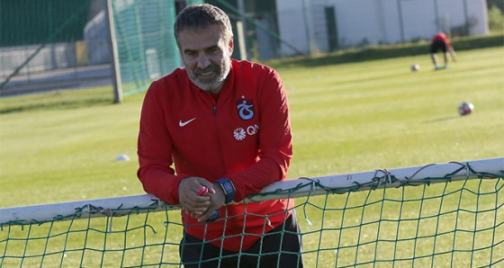 Ersun Yanal, gelecekten umutlu