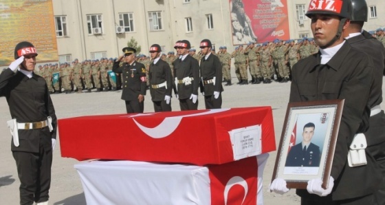 Eruh şehidi memleketine uğurlandı