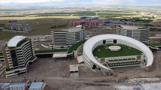 Erzurum Şehir Hastanesinin yüzde 95'i tamamlandı