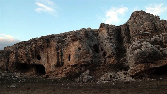 Erzurum'un tarih kokan mağarası: Cunni