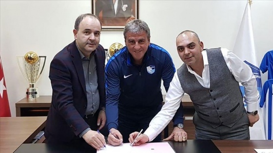 Erzurumspor'da teknik direktör Hamzaoğlu ile sözleşme imzalandı