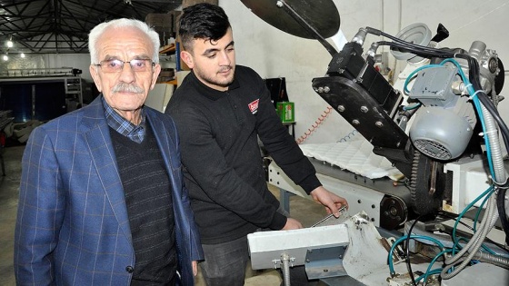 Eşeğiyle sakız satarak başladığım ticarette fabrika sahibi oldu