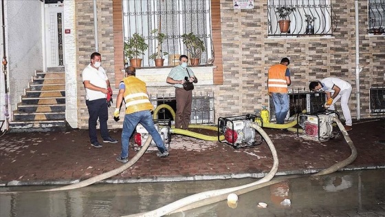 Esenyurt'ta tahliye ve temizlik çalışmaları tamamlandı