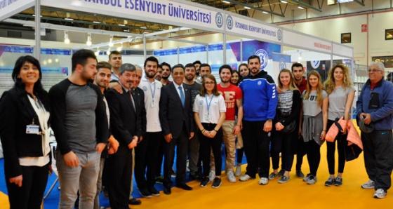 Esenyurt Üniversitesi’nde Kiks Boks Şampiyonu Fatih Çimiç