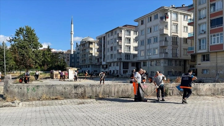 Esenyurt'ta sel yaşanan bölgede hasarın izleri siliniyor