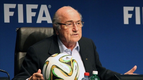 Eski FIFA Başkanı Blatter hakkında suç duyurusu