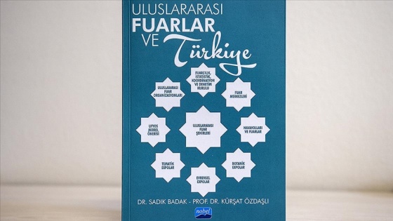 Eski milletvekili Badak ve Prof. Dr. Özdaşlı'dan 'Uluslararası Fuarlar ve Türkiye' kitabı