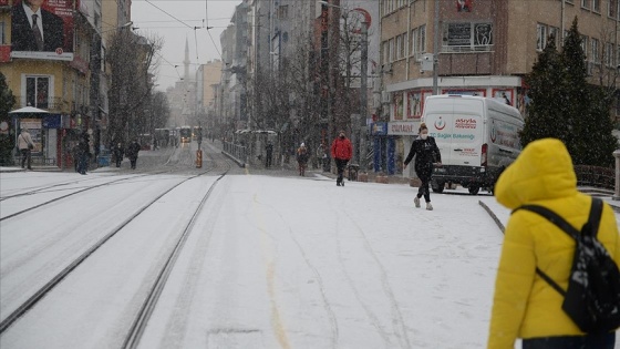 Eskişehir beyaza büründü