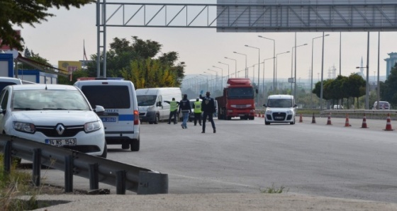 Eskişehir’de şüpheli araç durduruldu