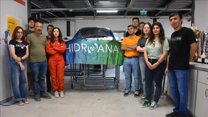 ESTÜ Hidroana takımı, TEKNOFEST'te birinciliği hedefliyor