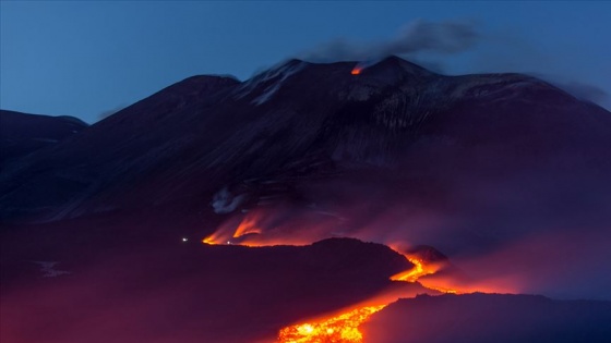 Etna yanardağı aktif duruma geçti