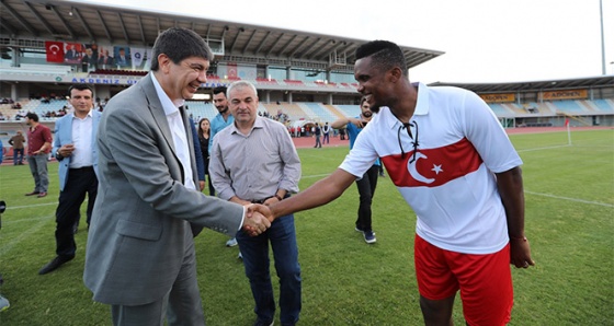 Eto’o, gönülleri Ay-Yıldız ile fethetti