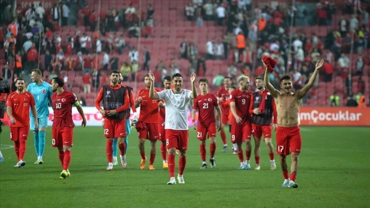 EURO 2024 Elemeleri'nde Türkiye'nin Galler'i yenmesi ada basınında geniş yer buldu