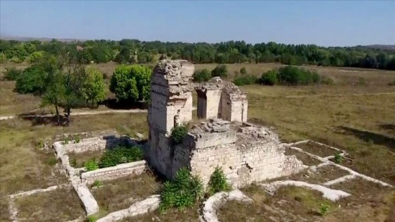 Fatih'in fethe çıktığı sarayın çevresi ören yeri olarak açılacak