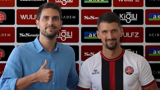 Fatih Karagümrük ABD'li futbolcu Eric Lichaj'ı kadrosuna kattı