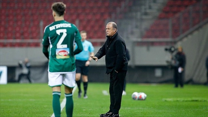 Fatih Terim yönetimindeki Panathinaikos, AEK'i mağlup etti