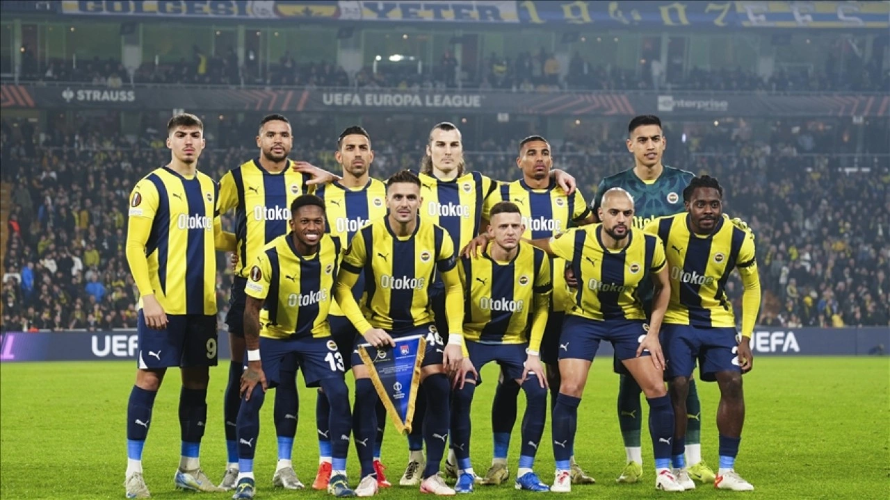 Fenerbahçe, Avrupa'da tamam ya da devam maçına çıkıyor