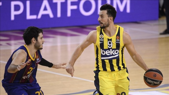 Fenerbahçe Beko deplasmanda Barcelona'ya yenildi