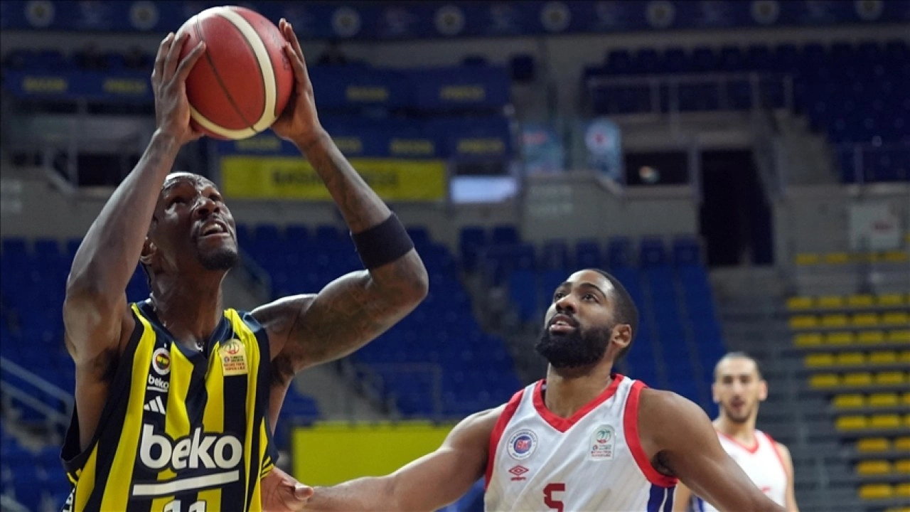 Fenerbahçe Beko, farklı galibiyetle Dörtlü Final’de