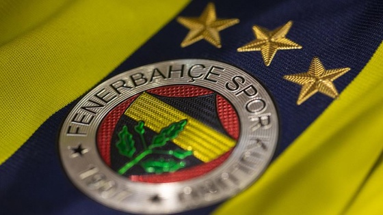 Fenerbahçe'de 3 futbolcu süresiz olarak kadro dışı bırakıldı