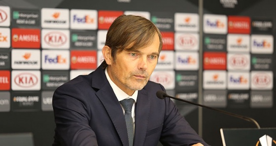 Fenerbahçe'de Cocu'nun görevine son verildi