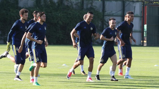 Fenerbahçe'de sezonluk kombine kart satışı 15 bini geçti